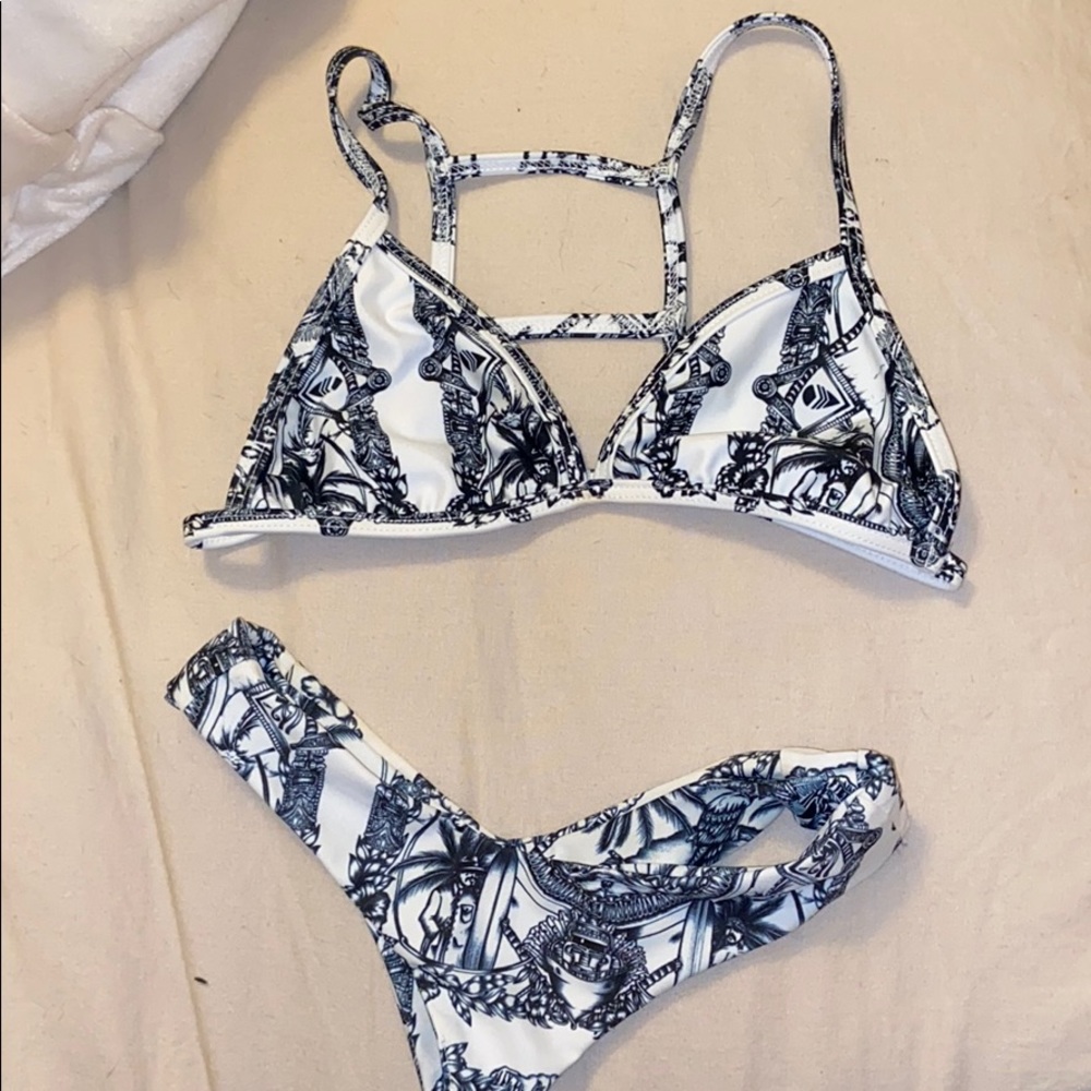 STONE FOX SWIM